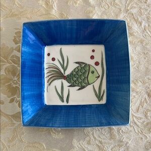 Blue and Green Ceramic Fish Design Square Plate Serving Dish approx 7” Square